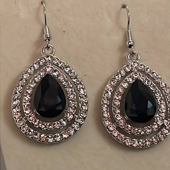 2” silver plated tear drop shaped drop earrings w/50 prong set crystals - Picture 7 of 16